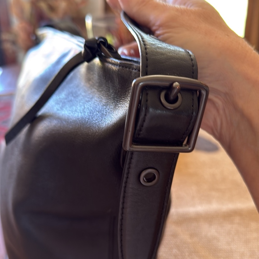 Vintage Coach Black Leather Bag - Picture 5 of 12